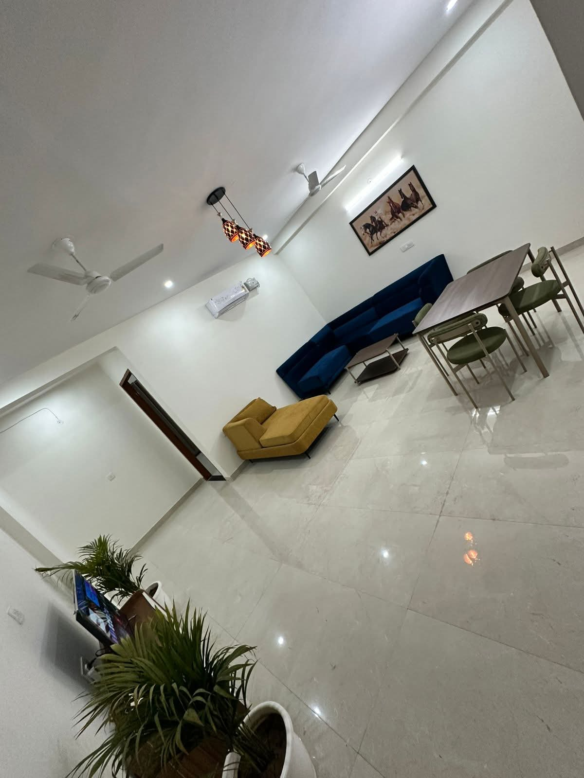 Common area with TV and dining